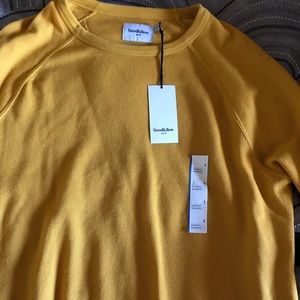 Men's long sleeve sweater